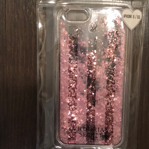 Victoria's Secret Accessories - iPhone 6/6S Victoria’s Secret Glitter phone case